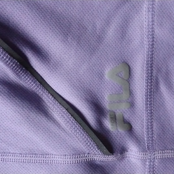 ๐ด3/$25 FILA SPORT ACTIVEWEAR TOP,SHORT SLEEVE EUC - Picture 1 of 7